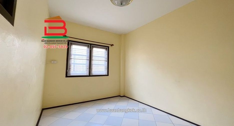 Haus zur Miete mit 4 Zimmer in Lam Luk Ka, Pathum Thani