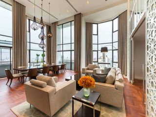 For rent 4 bed condo in Khlong Toei, Bangkok