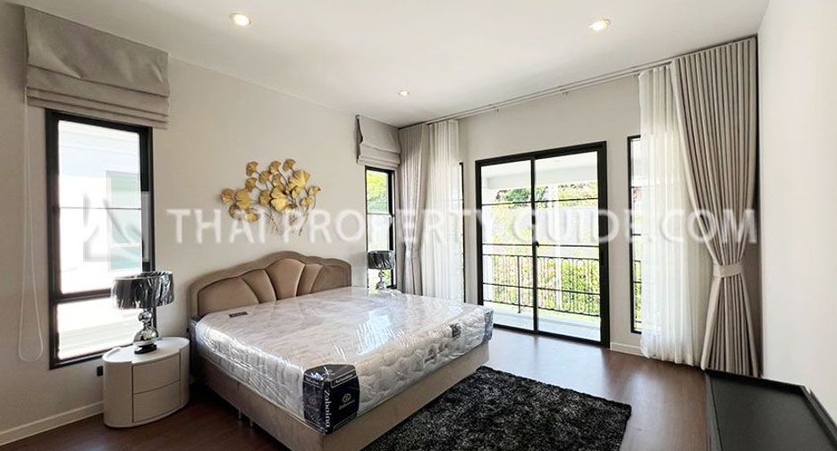 出租 4 卧室 独立屋 在 Bang Phli, Samut Prakan