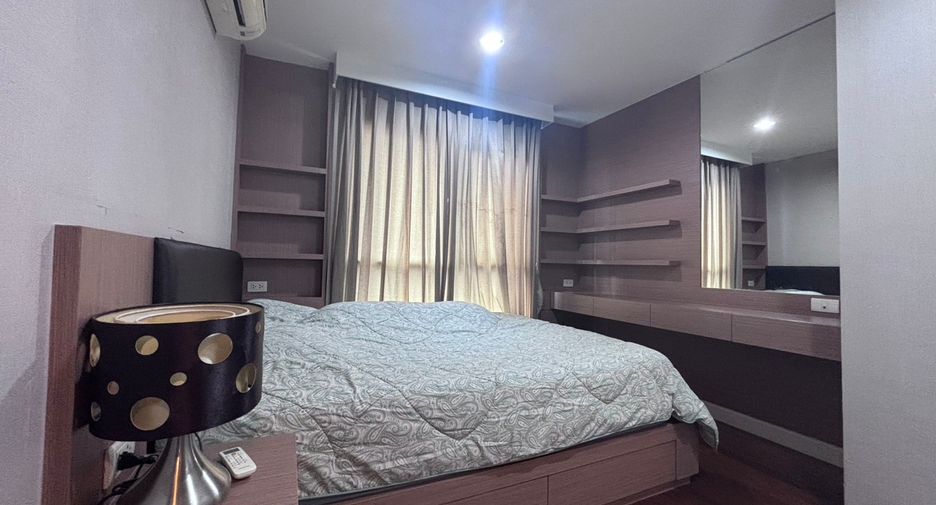 For rent 2 bed condo in Huai Khwang, Bangkok