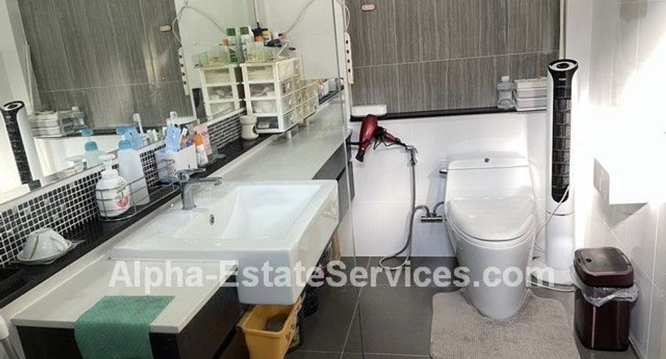 ให้เช่า และ ขาย 4 ห้องนอน บ้านเดี่ยว ใน บางพลี, สมุทรปราการ