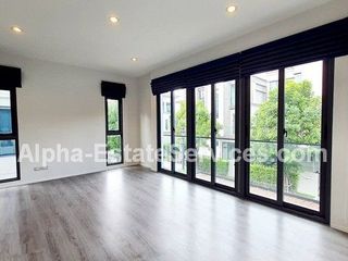 For sale 6 bedrooms house in Prawet, Bangkok