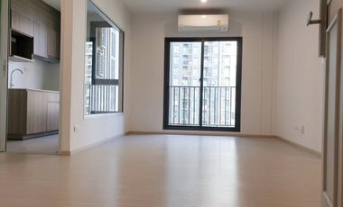 For sale 2 bed condo in Phasi Charoen, Bangkok
