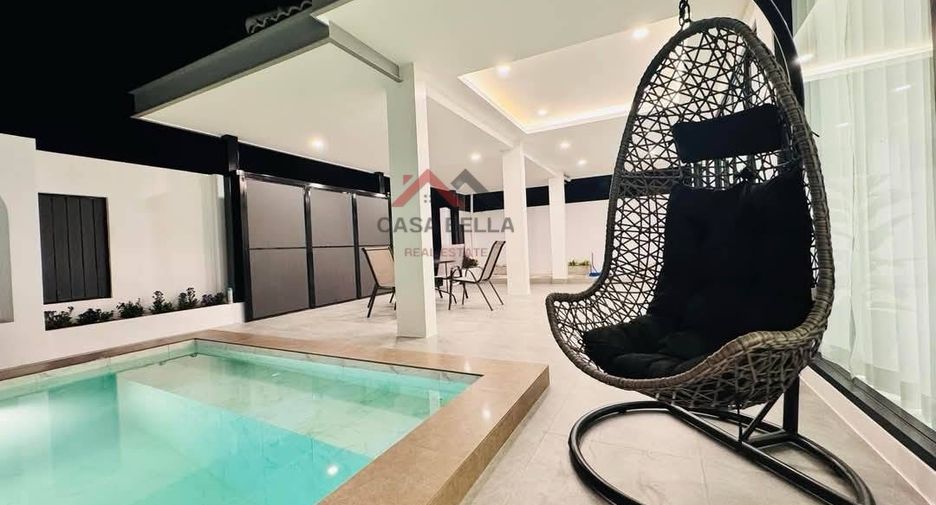 Villa en venta de 4 habitaciones en Bang Lamung, Chonburi
