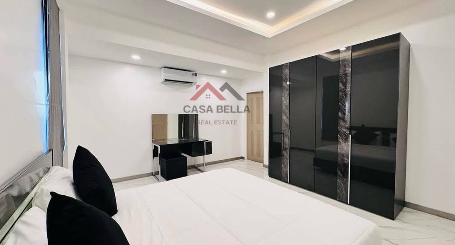 Villa en venta de 4 habitaciones en Bang Lamung, Chonburi