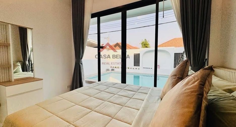 Villa en venta de 4 habitaciones en Bang Lamung, Chonburi