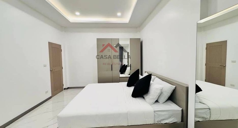 Villa en venta de 4 habitaciones en Bang Lamung, Chonburi
