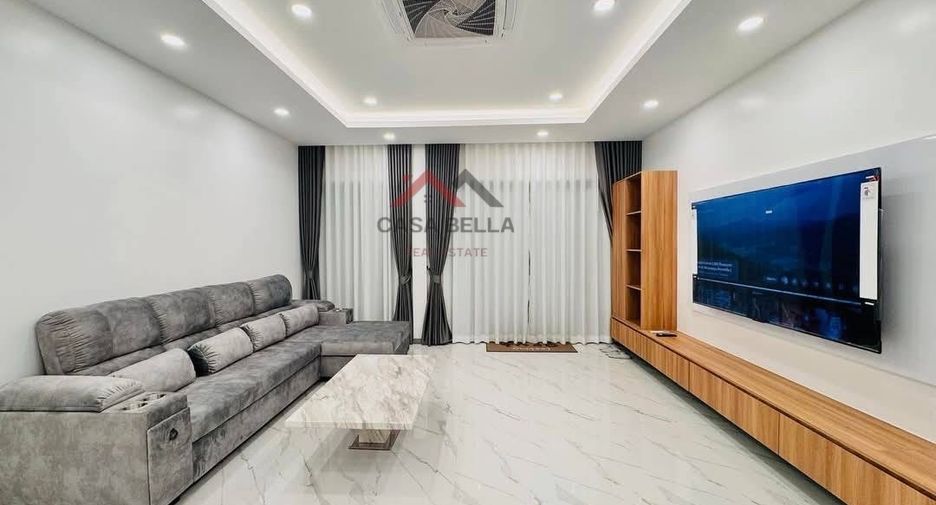 Villa en venta de 4 habitaciones en Bang Lamung, Chonburi