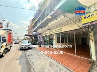 For sale 3 Beds retail Space in Lat Phrao, Bangkok