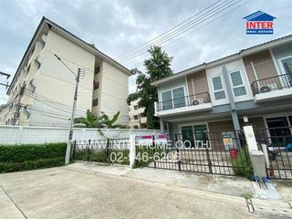 For sale 3 Beds townhouse in Krathum Baen, Samut Sakhon