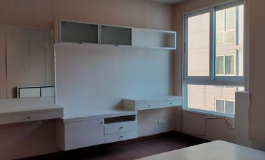 For sale 1 bed condo in Huai Khwang, Bangkok