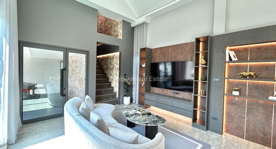 For sale 4 bed house in Bang Lamung, Chonburi