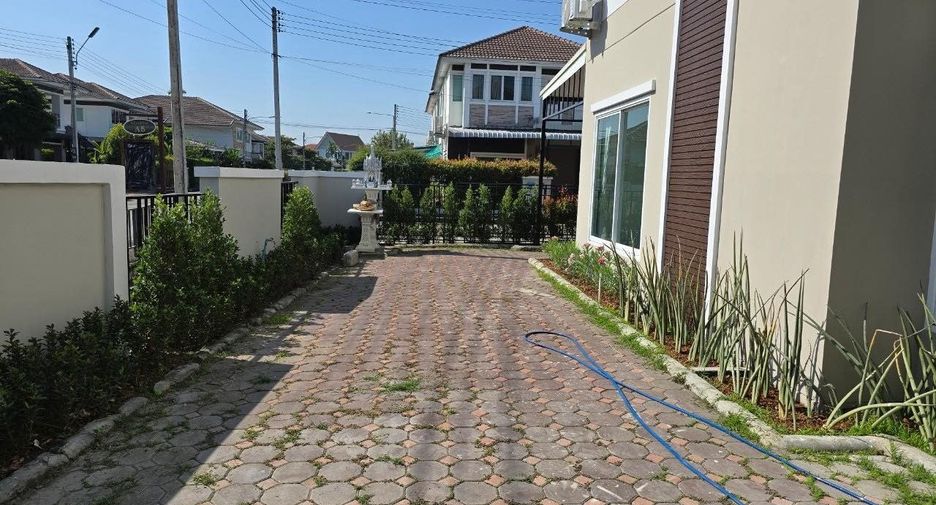 For rent 3 bedrooms house in Doi Saket, Chiang Mai