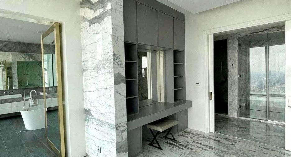 Wohnung zur Miete mit 4 Zimmer in Sathon, Bangkok