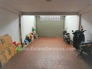 For sale 4 bed retail Space in Bangkok Noi, Bangkok
