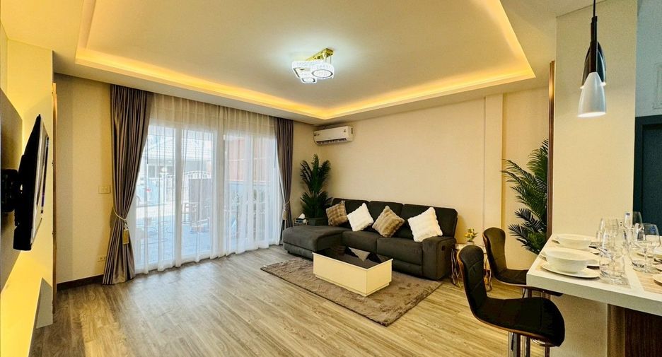 For sale 2 bedrooms townhouse in Bang Lamung, Chonburi