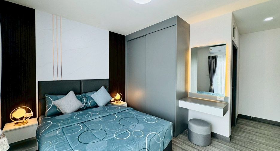For sale 2 bedrooms townhouse in Bang Lamung, Chonburi