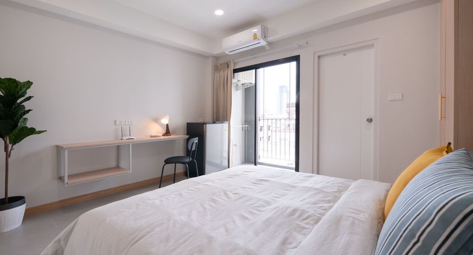 For sale 56 bedrooms apartment in Din Daeng, Bangkok