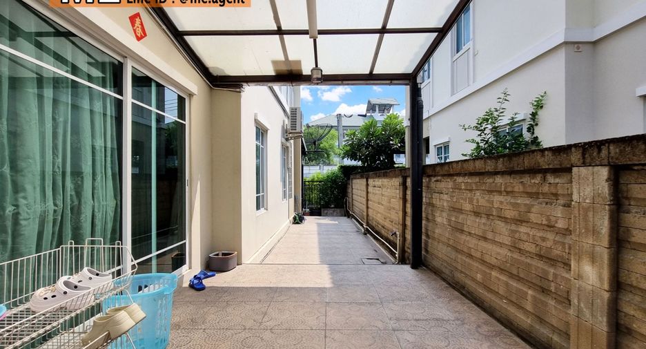 For sale 3 bedrooms house in Suan Luang, Bangkok