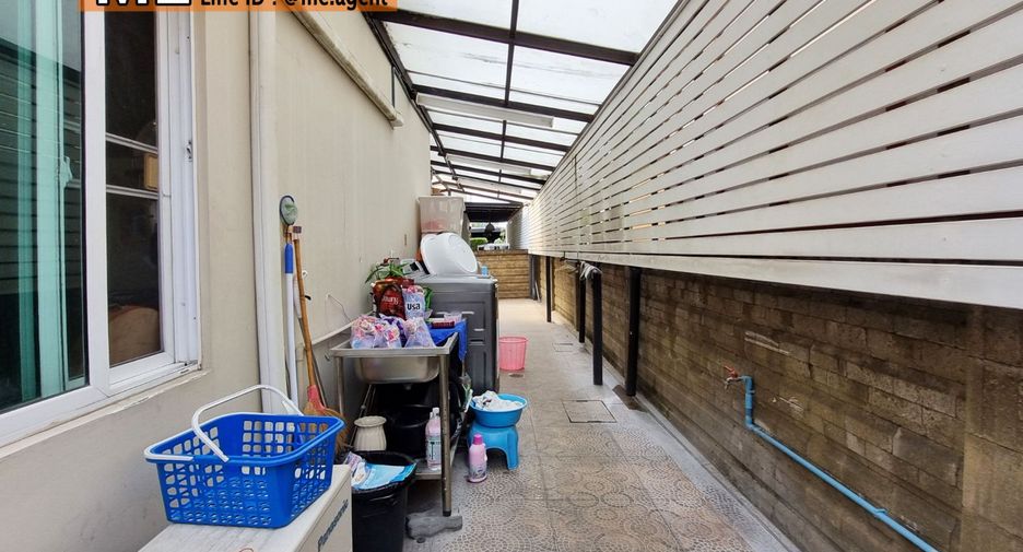 For sale 3 bedrooms house in Suan Luang, Bangkok
