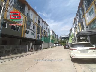 出售 4 卧室 商业空间 在 Chom Thong, 曼谷