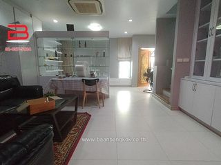 出售 4 卧室 商业空间 在 Chom Thong, 曼谷