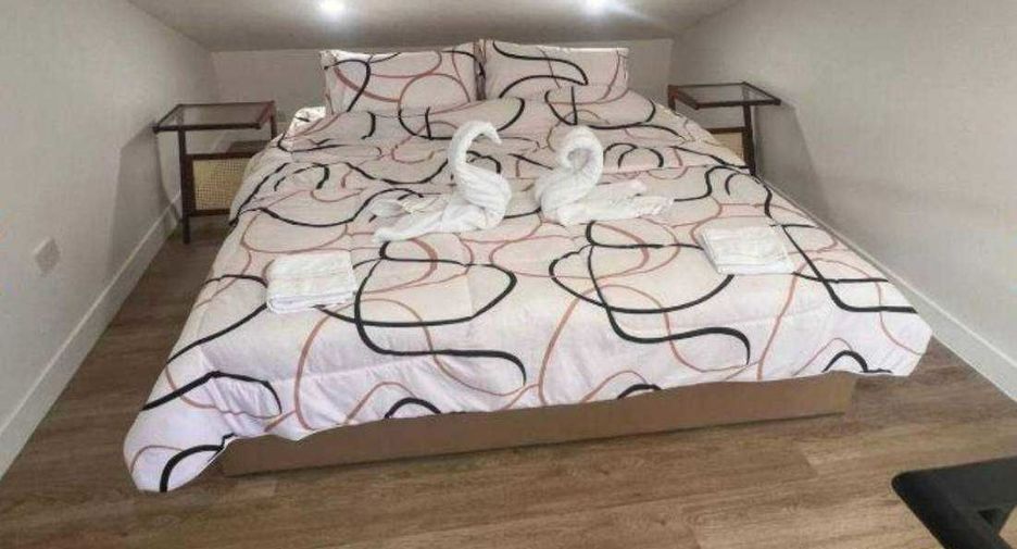 Haus zum Kauf mit 5 Zimmer in Bang Bua Thong, Nonthaburi