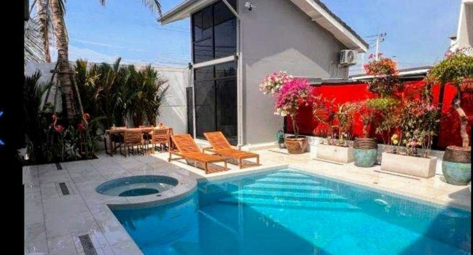Haus zum Kauf mit 5 Zimmer in Bang Bua Thong, Nonthaburi