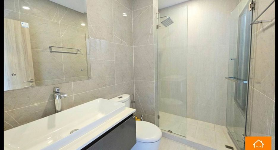 For sale 4 bedrooms house in Lat Krabang, Bangkok