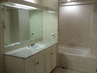 For rent 3 bed serviced apartment in Watthana, Bangkok