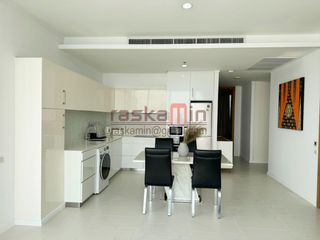 For sale 3 ベッドルーム condo in Bang Lamung, Chonburi