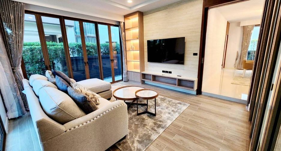 For rent 4 Beds house in Bang Kapi, Bangkok