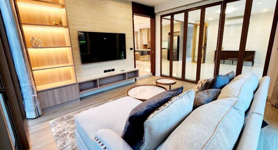 For rent 4 Beds house in Bang Kapi, Bangkok