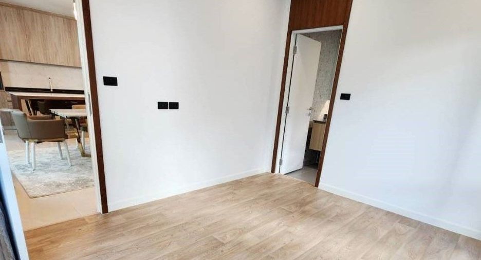 For rent 4 Beds house in Bang Kapi, Bangkok