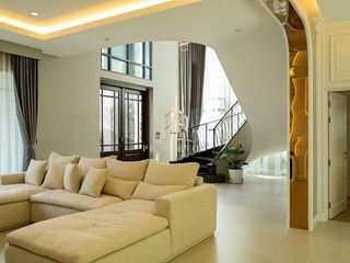 For rent そして for sale 4 Beds house in Lat Krabang, Bangkok