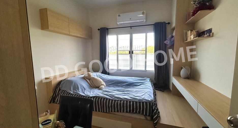 For sale 2 bed house in Ban Bueng, Chonburi