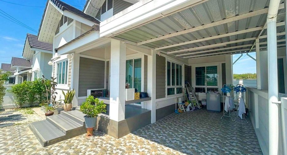 For sale 2 bed house in Ban Bueng, Chonburi