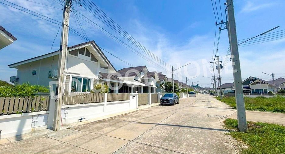 For sale 2 bed house in Ban Bueng, Chonburi
