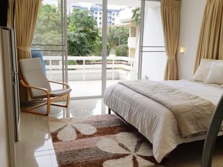 For rent 4 bed townhouse in Jomtien, Pattaya