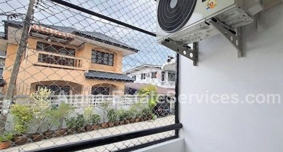 For sale 38 bedrooms apartment in Min Buri, Bangkok