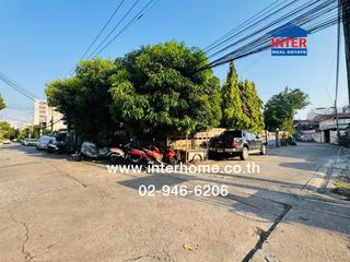 For sale 4 Beds house in Din Daeng, Bangkok