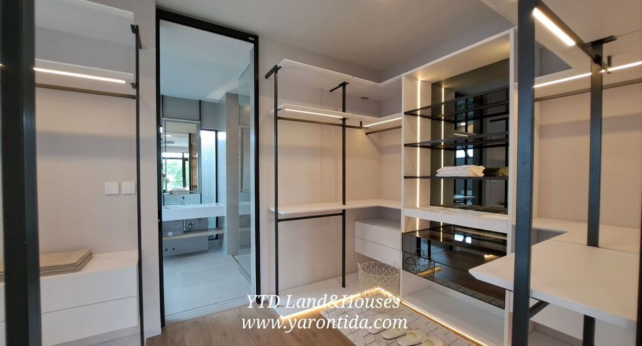 ขาย 4 ห้องนอน บ้านเดี่ยว ใน บางพลี, สมุทรปราการ