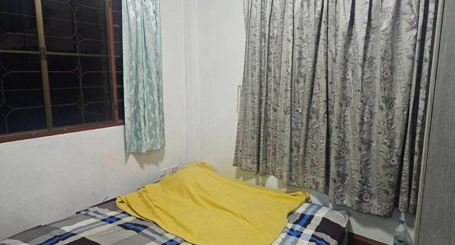 Haus zum Kauf mit 4 Zimmer in Bang Bon, Bangkok