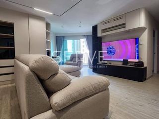 For rent 3 bed condo in Huai Khwang, Bangkok