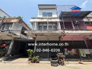 For sale 4 bed retail Space in Mueang Samut Prakan, Samut Prakan