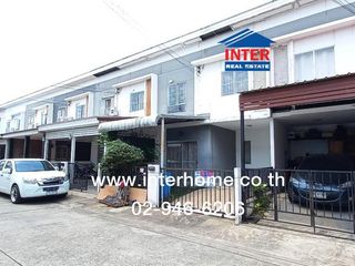 For sale 3 bed townhouse in Mueang Pathum Thani, Pathum Thani