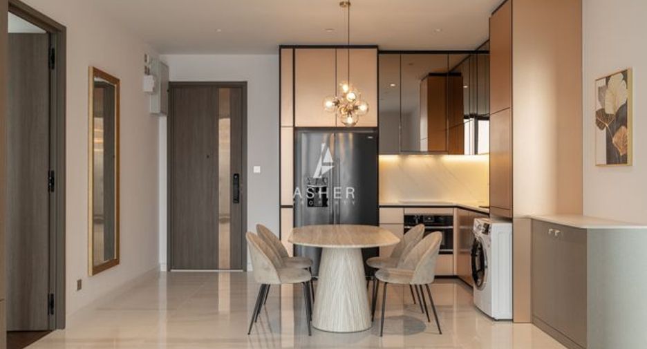 For rent 3 bedrooms condo in Sathon, Bangkok