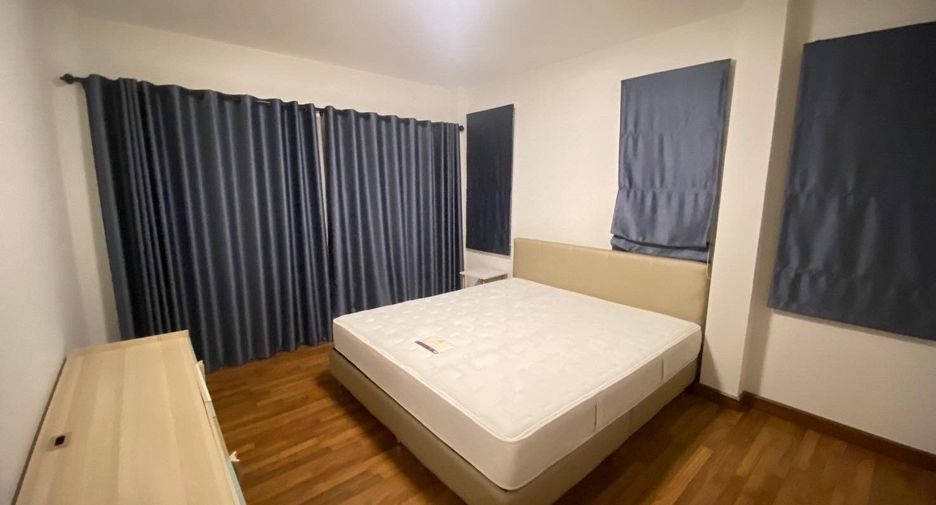 For rent 4 bedrooms house in Doi Saket, Chiang Mai