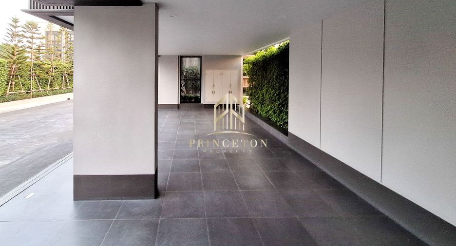 Haus zum Kauf mit 4 Zimmer in Saphan Sung, Bangkok