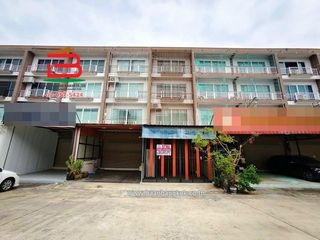 Local comercial en venta de 2 habitaciones en Khlong Luang, Pathum Thani